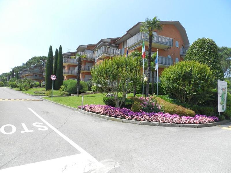 Appartamento Onda Blu Peschiera del Garda Luaran gambar